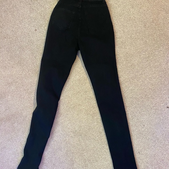 Fashion Nova skinny jeans - Picture 3 of 4